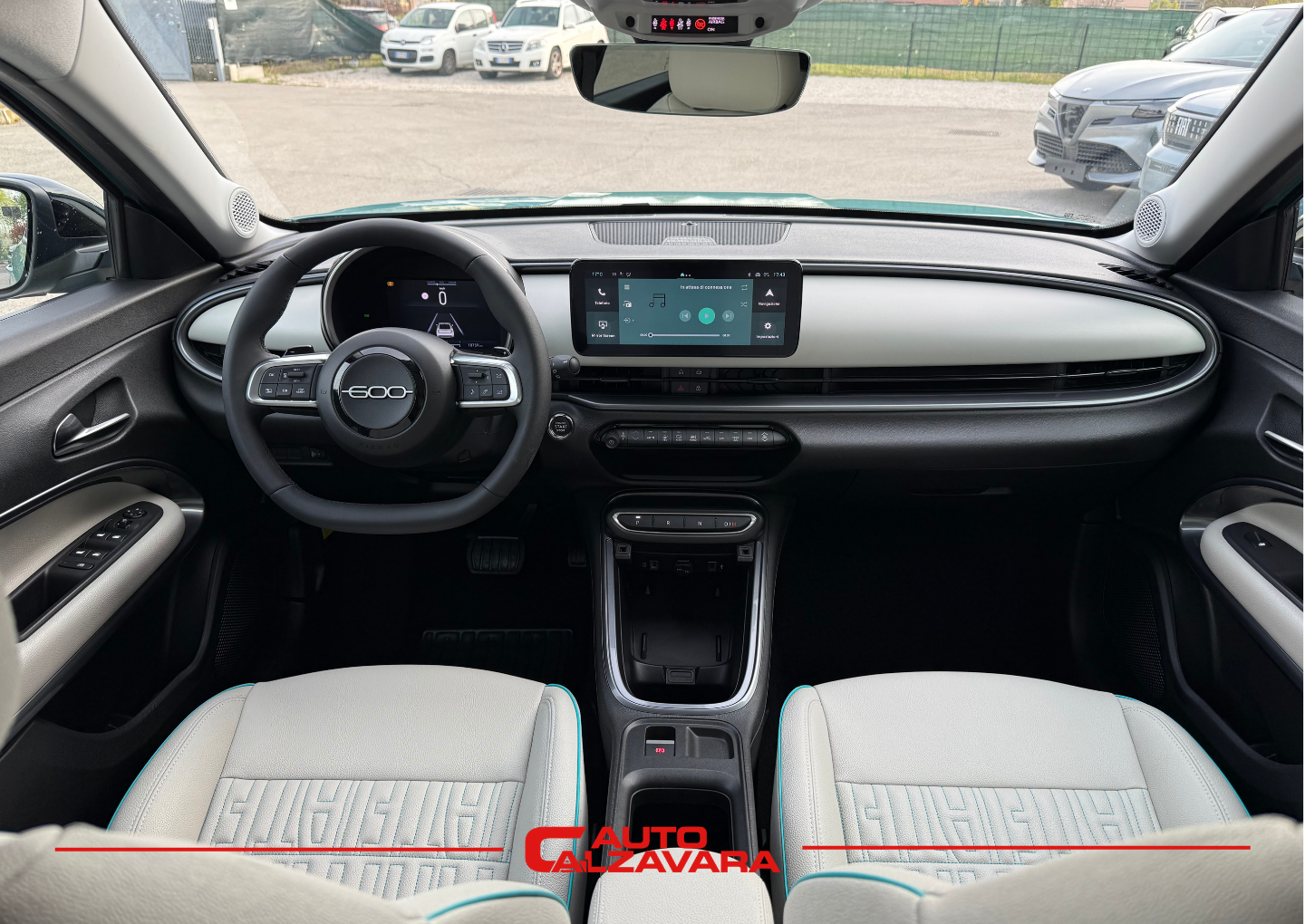 Fiat 600 Hybrid 100 CV DCT MHEV La Prima / AZZURRO ACQUA / GY632CV