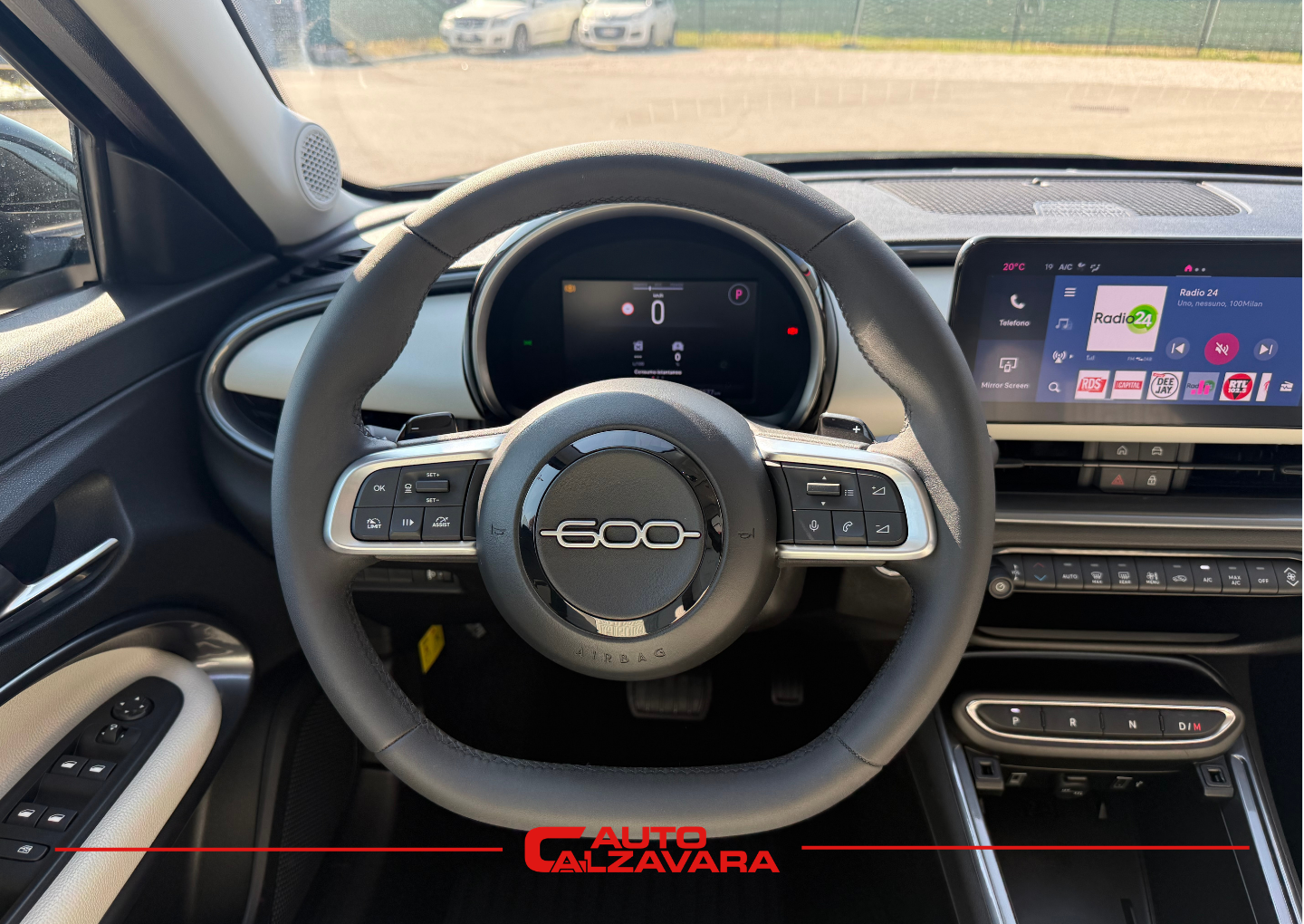 Fiat 600 Hybrid 100 CV DCT MHEV La Prima / NERO CINEMA / GY485CV