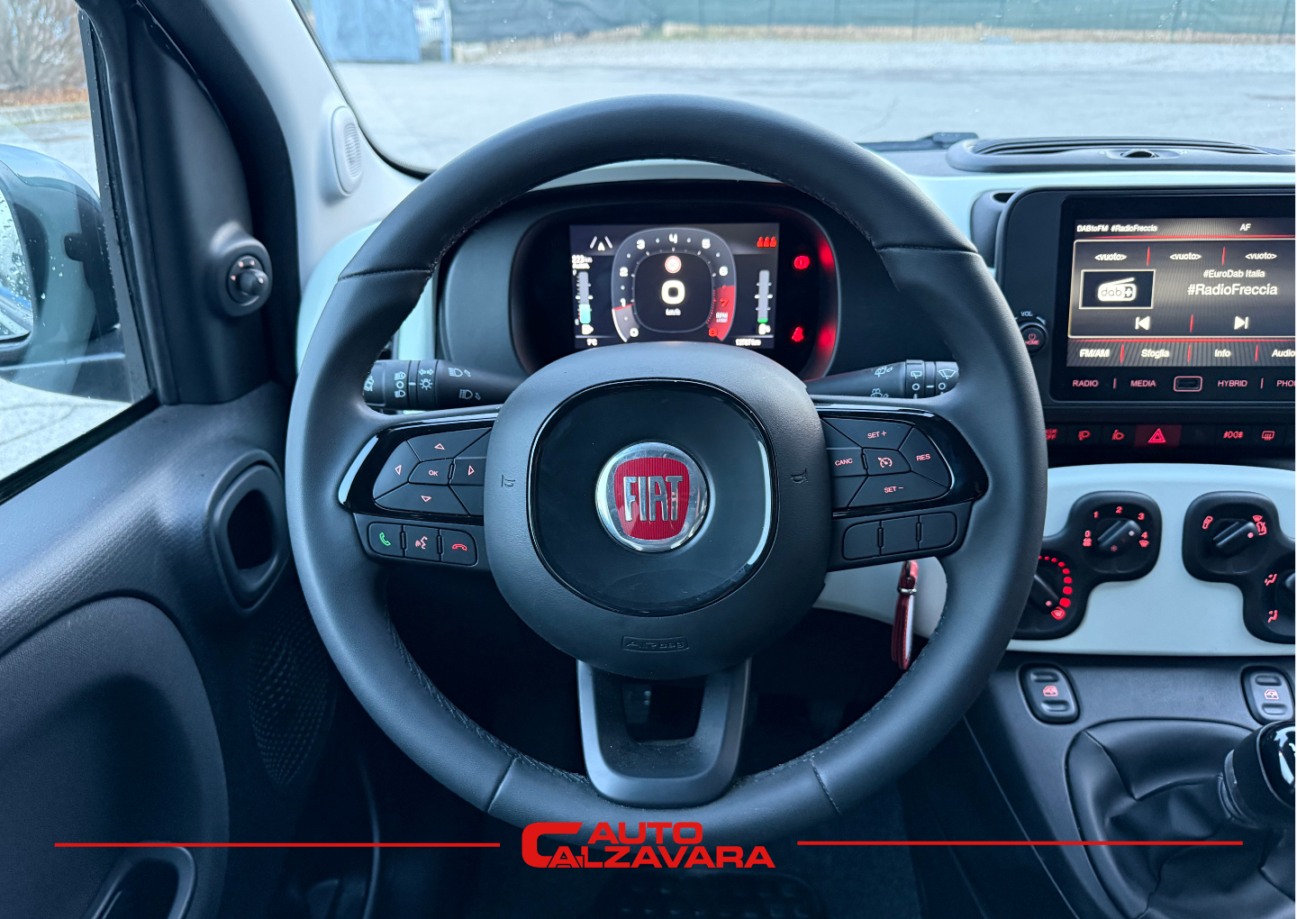 Fiat Panda Cross 1.0 FireFly S&S Hybrid / VERDE FORESTA / GY961ZV