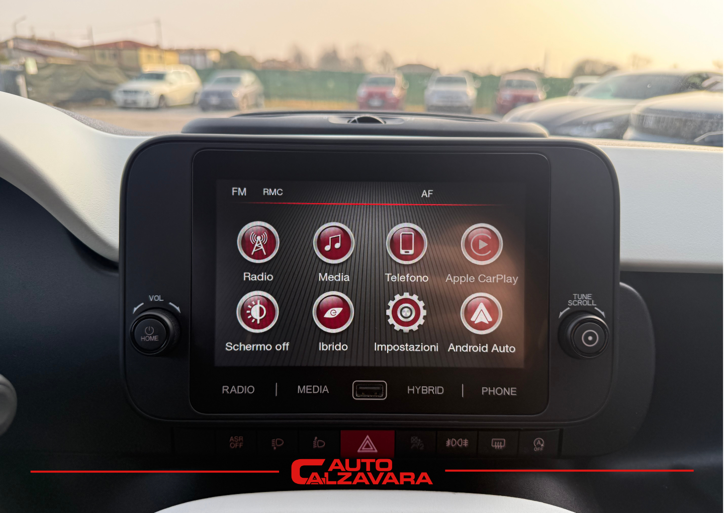 Fiat Panda Cross 1.0 FireFly S&S Hybrid / ROSSO PASSIONE / GY010FL