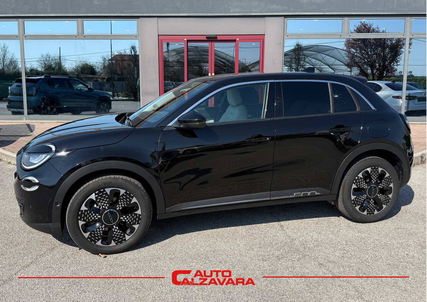 Fiat 600 Hybrid 100 CV DCT MHEV La Prima / NERO CINEMA / GY485CV