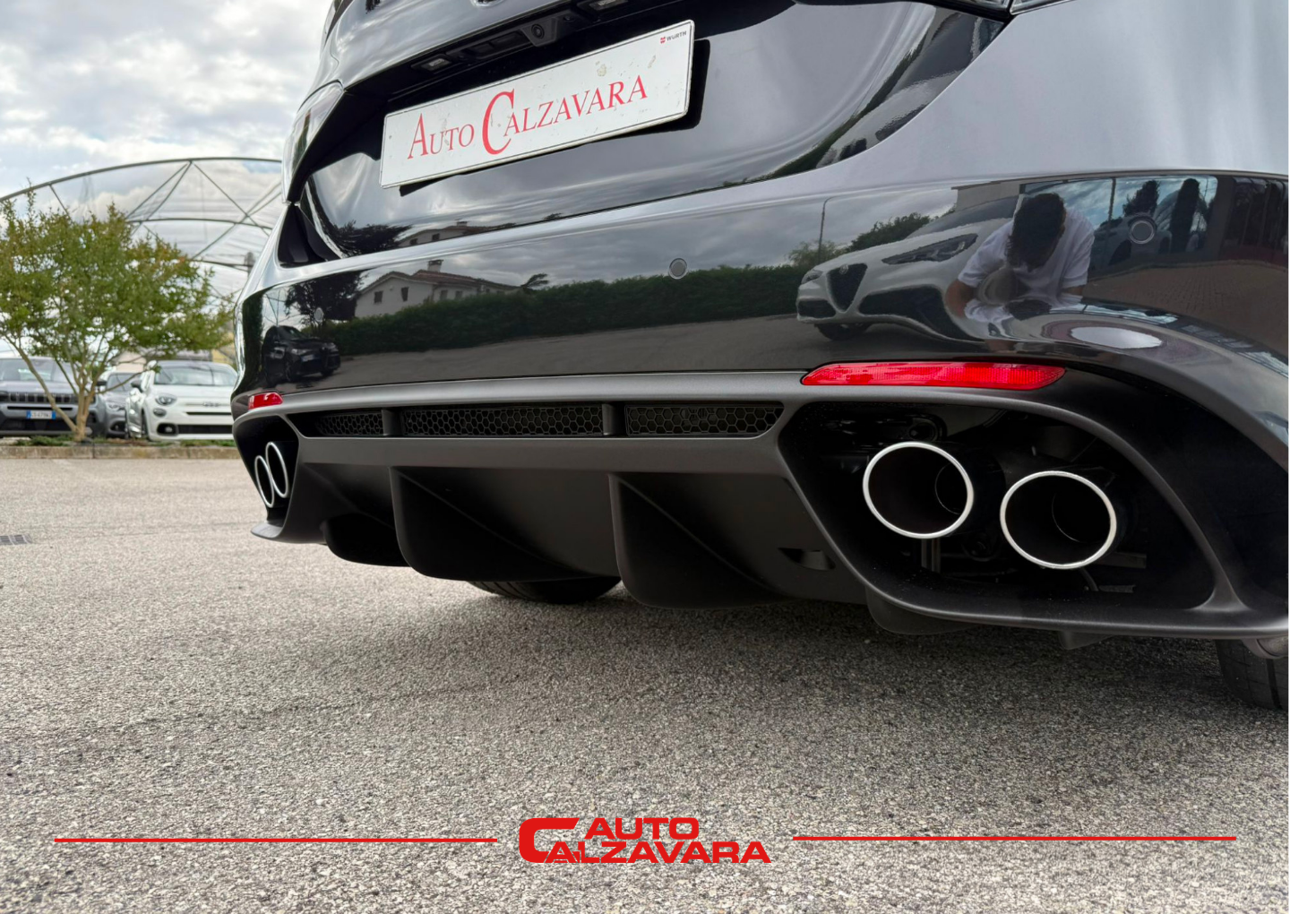 Alfa Romeo Giulia 2.9 V6 Bi-Turbo AT8 Quadrifoglio / NERO VULCANO / R7691018