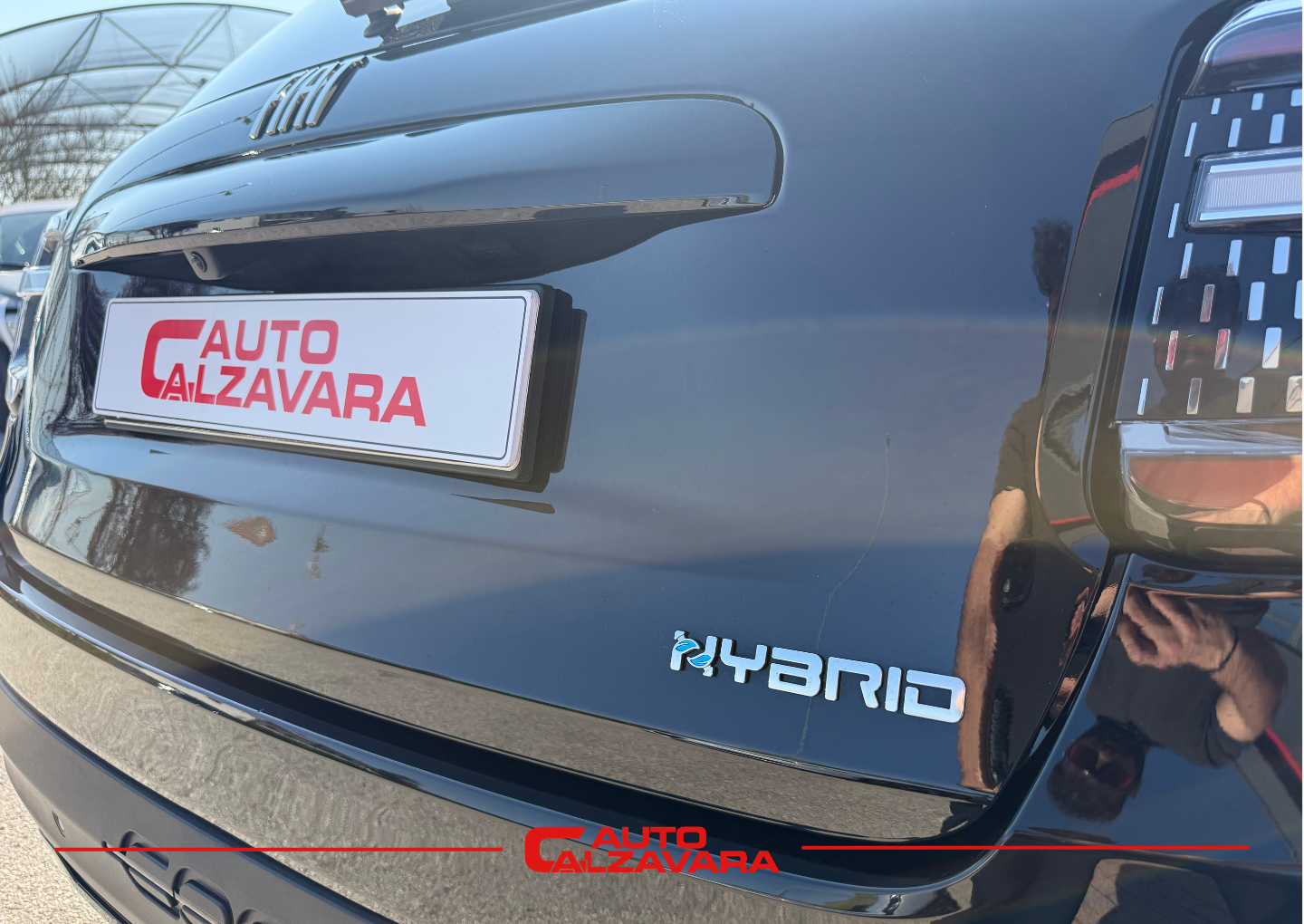 Fiat 600 Hybrid 100 CV DCT MHEV La Prima / NERO CINEMA / GY485CV