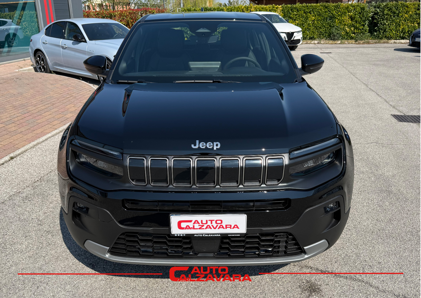 Jeep Avenger 1.2 Turbo 110 CV MHEV Altitude / NERO VULCANO / HC571KM