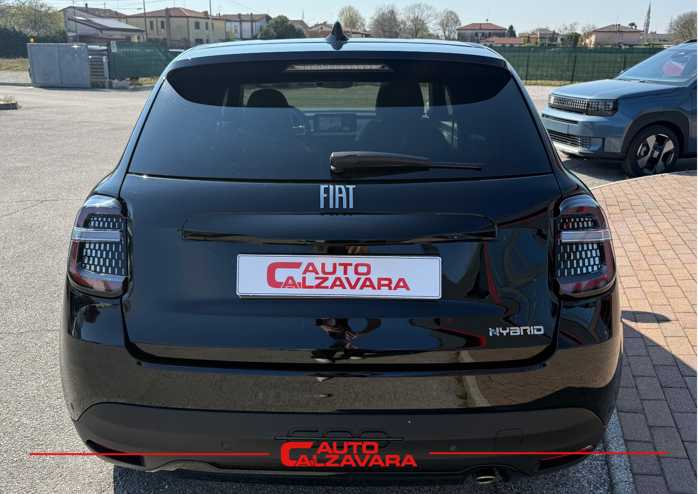 Fiat 600 Hybrid 100 CV DCT MHEV La Prima / NERO CINEMA / GY485CV