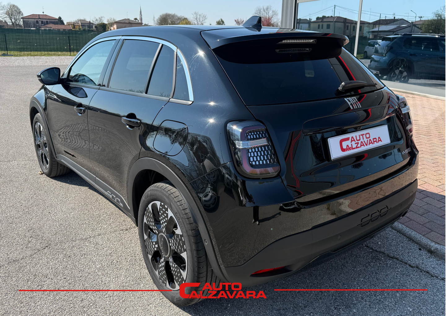 Fiat 600 Hybrid 100 CV DCT MHEV La Prima / NERO CINEMA / GY485CV