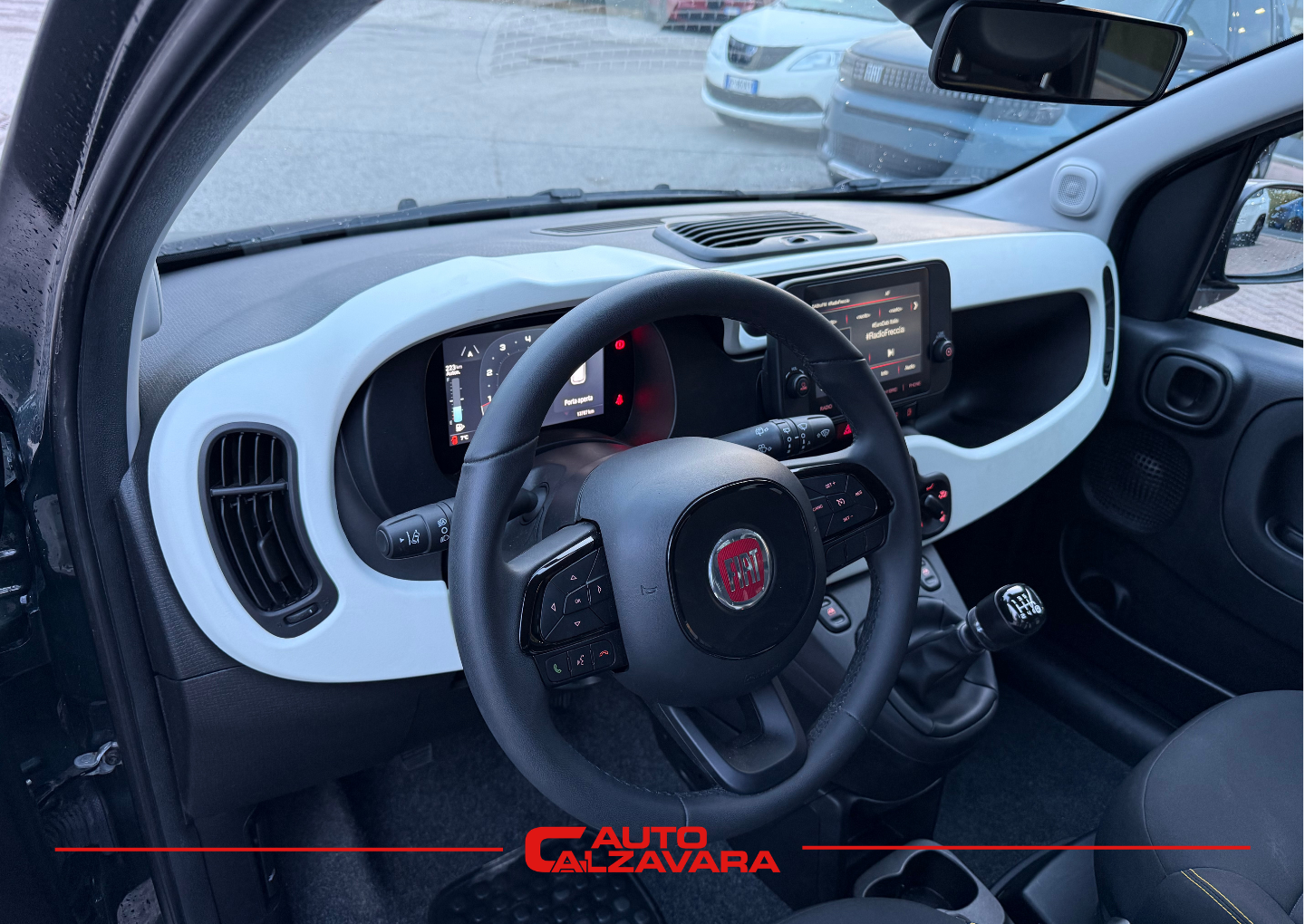 Fiat Panda Cross 1.0 FireFly S&S Hybrid / VERDE FORESTA / GY961ZV